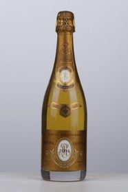 france-champagne-sparkling-wine-cristal-roederer-2004
